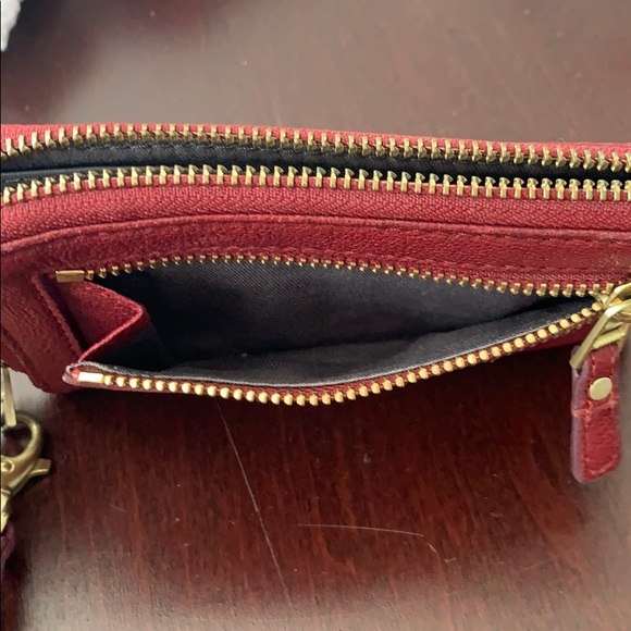 Fossil Wristlet - Picture 4 of 6